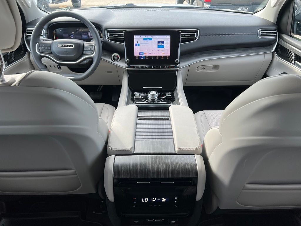 2023 Jeep Wagoneer Series III