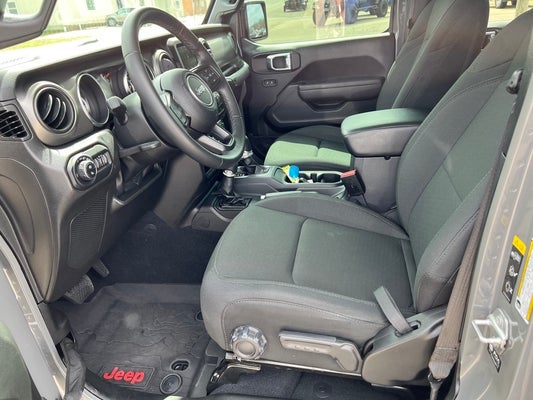 2022 Jeep Gladiator Sport in Marble Hill, MO - Lutesville Ford