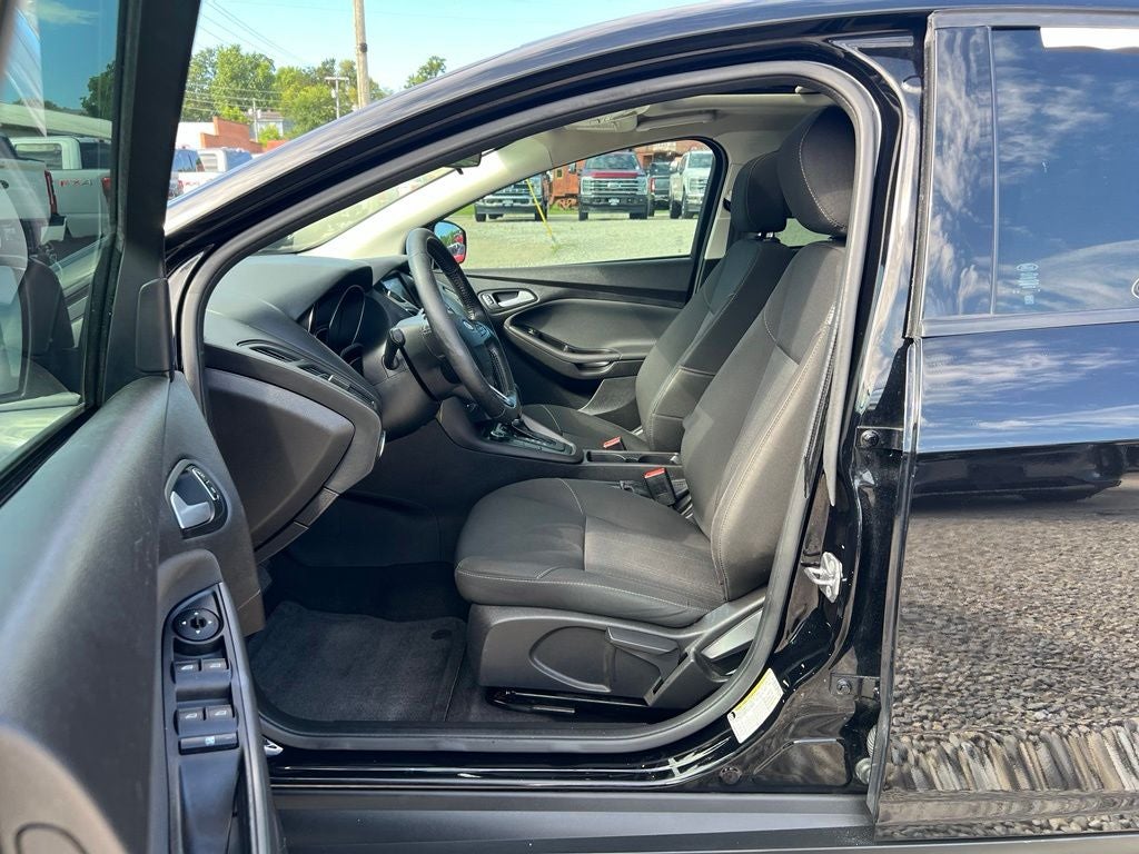 2017 Ford Focus SEL