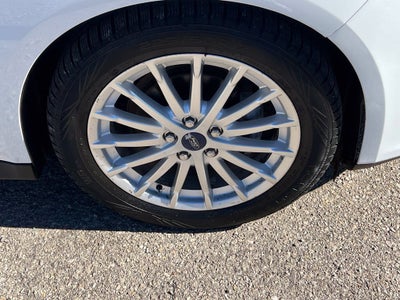 2015 Ford C-Max Hybrid SE