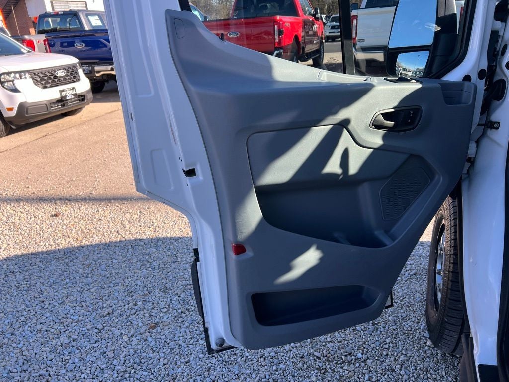 2017 Ford Transit-350 XLT