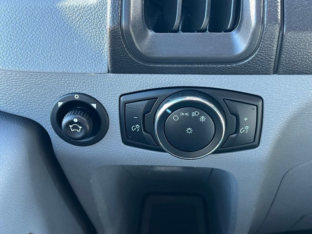 2017 Ford Transit-350 XLT