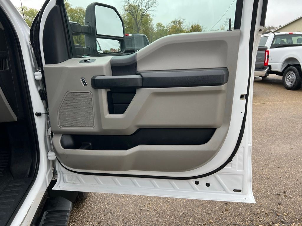 2017 Ford F-550SD XL DRW