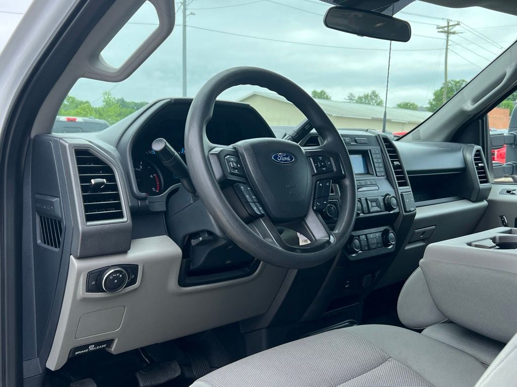 2022 Ford F-350 XL DRW