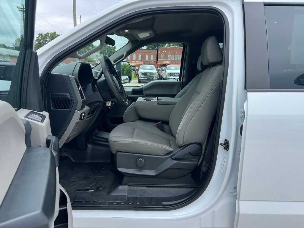 2022 Ford F-350 XL DRW