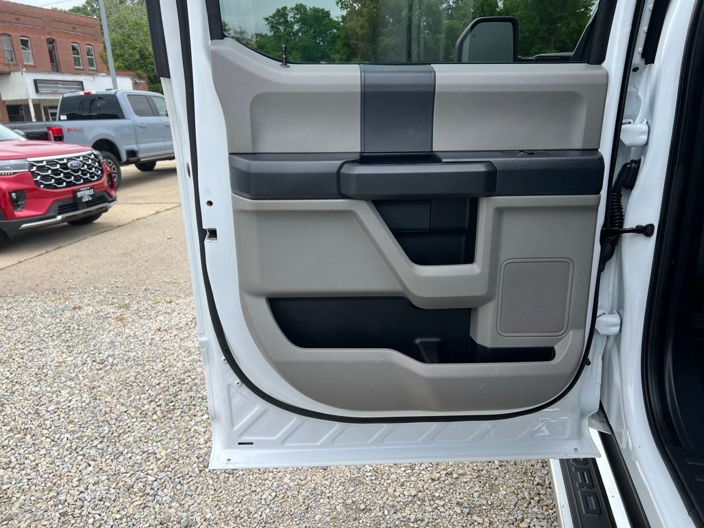 2022 Ford F-350 XL DRW