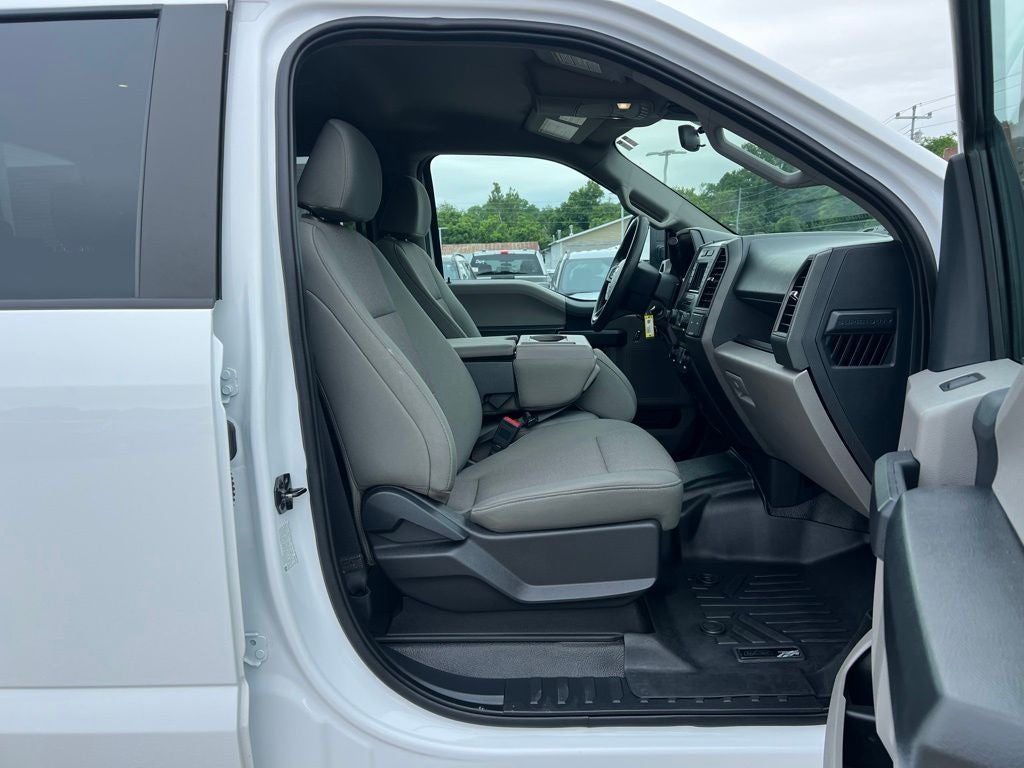 2022 Ford F-350 XL DRW