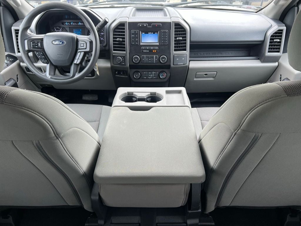 2022 Ford F-350 XL DRW