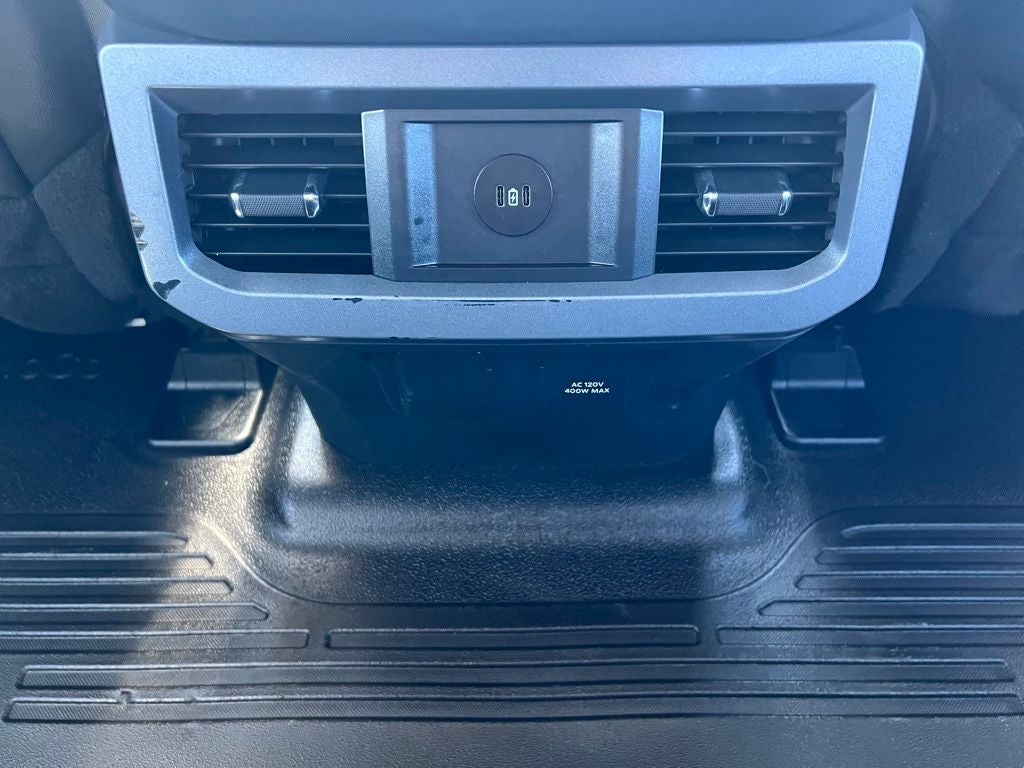 2024 Ford F-350 Lariat DRW
