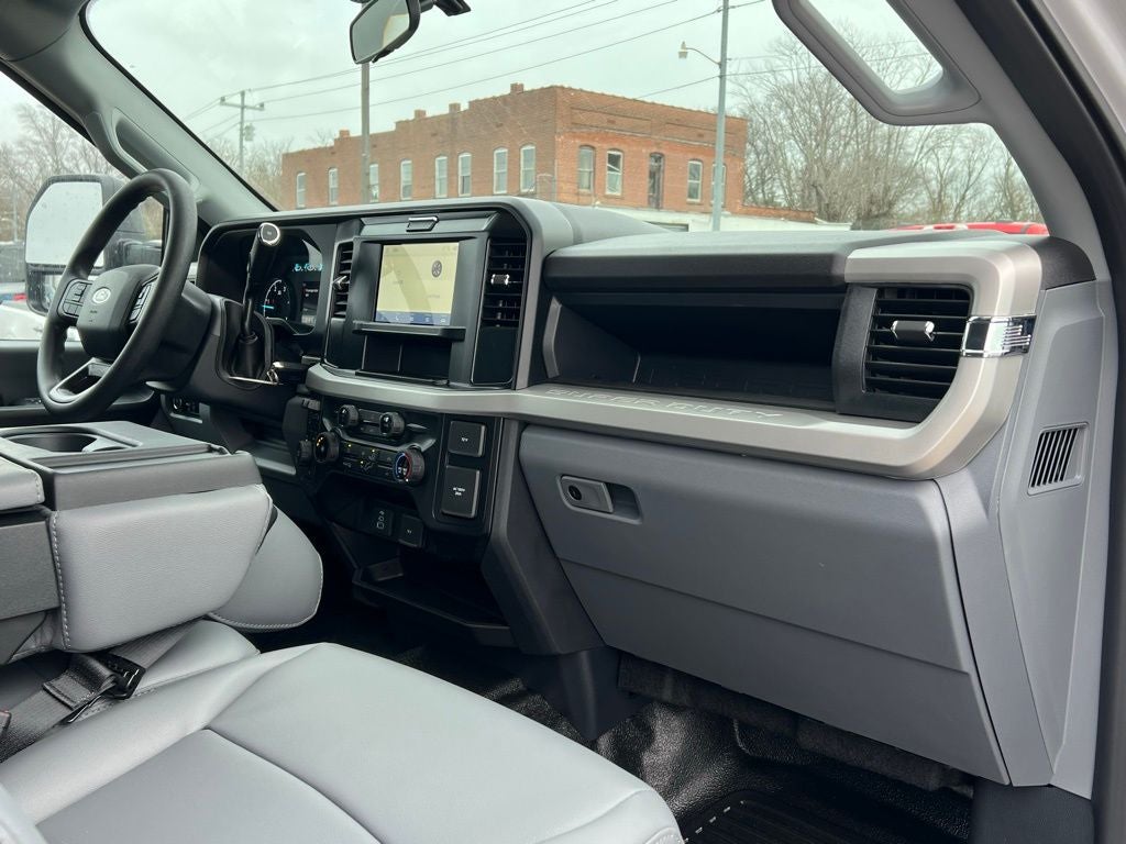 2026 Ford F-350 XL DRW