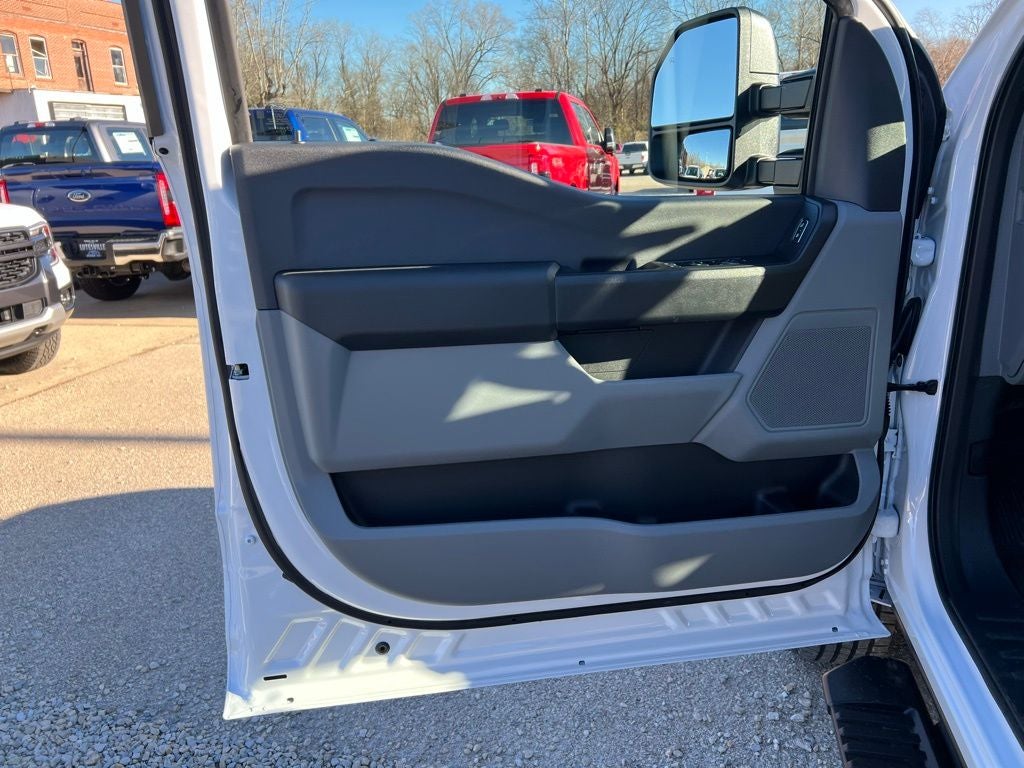 2026 Ford F-350 XL DRW