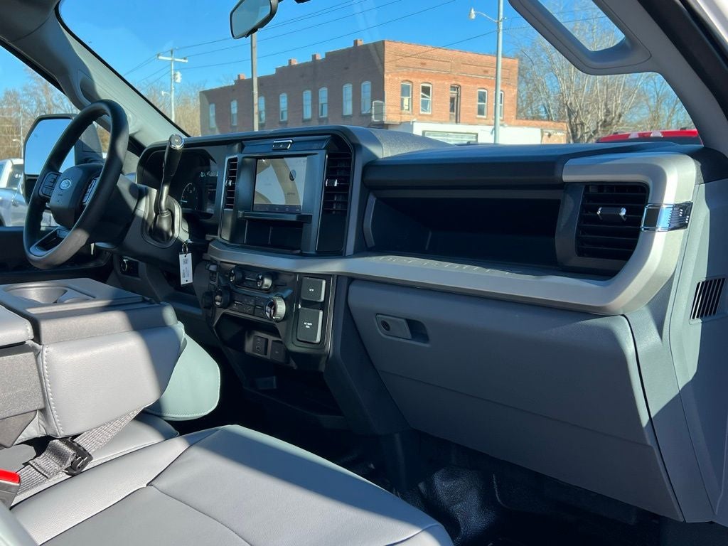 2026 Ford F-350 XL DRW