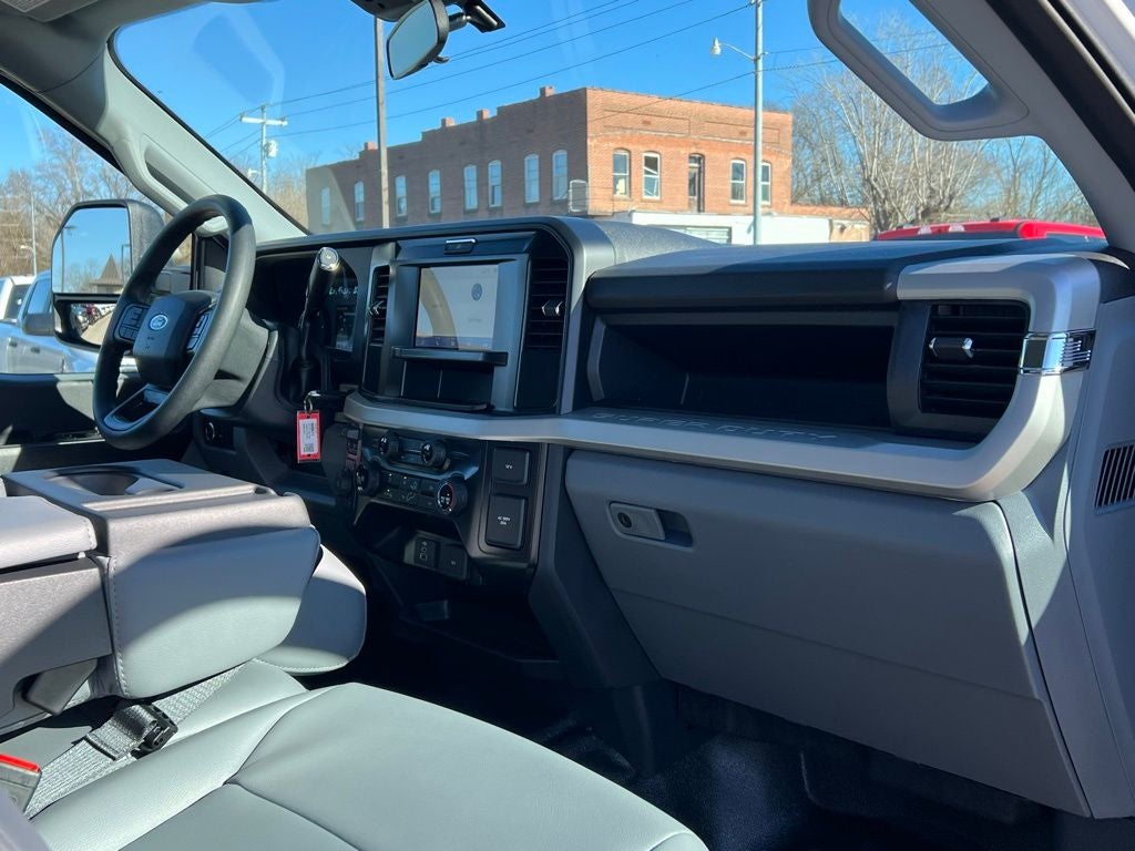 2026 Ford F-350 XL DRW