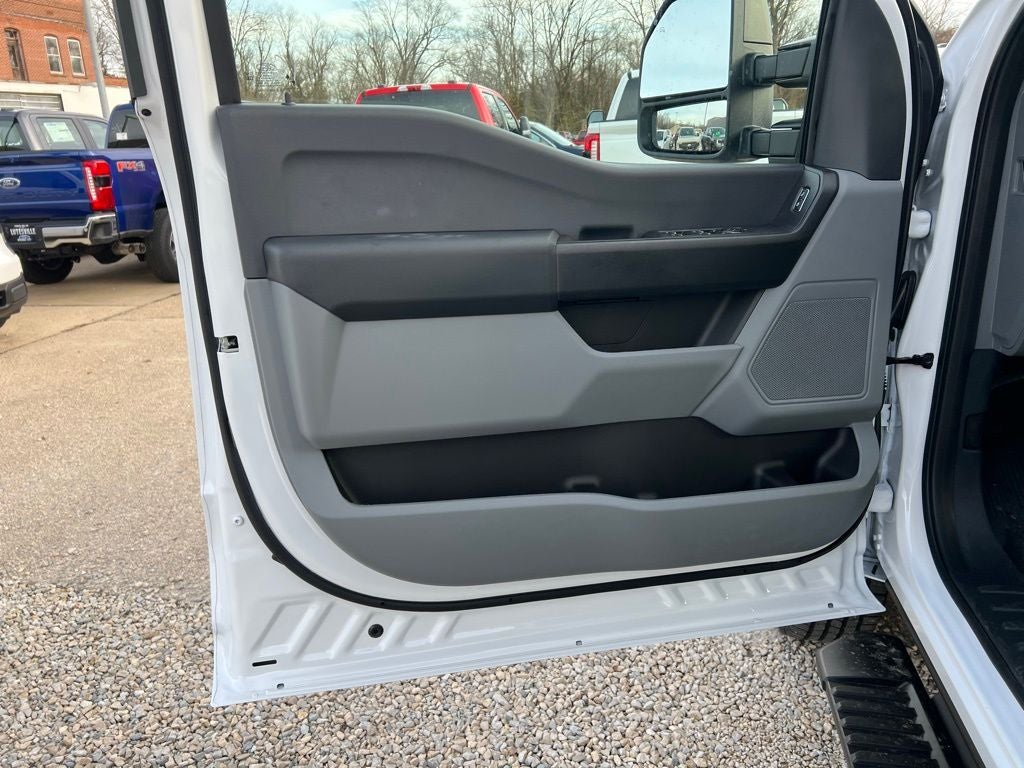 2026 Ford F-350 XL DRW