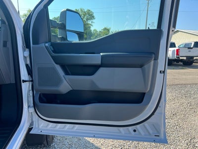 2025 Ford F-600SD XLT 169 WB