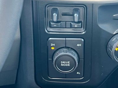 2025 Ford F-600SD XLT 169 WB