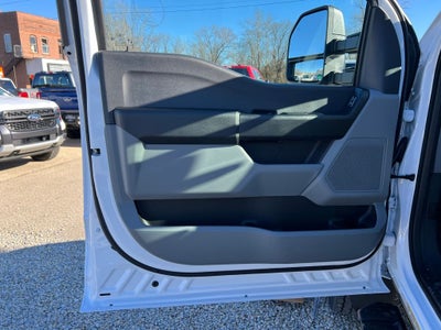 2026 Ford F-600SD XL 145 WB