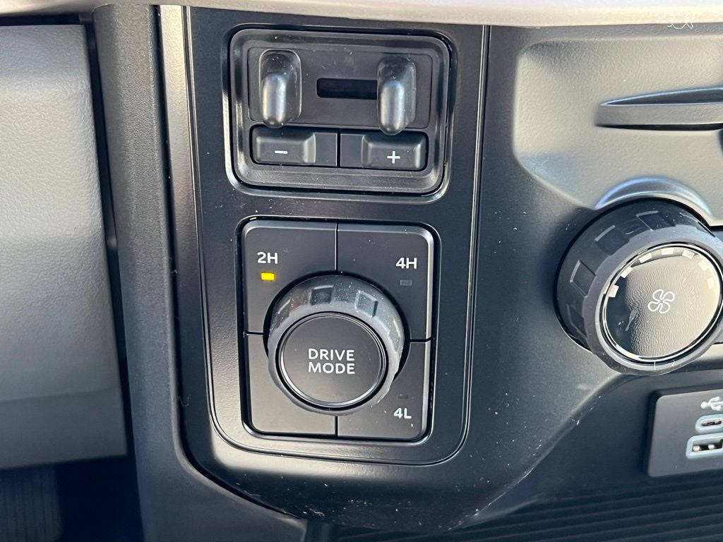 2026 Ford F-600SD XL 145 WB