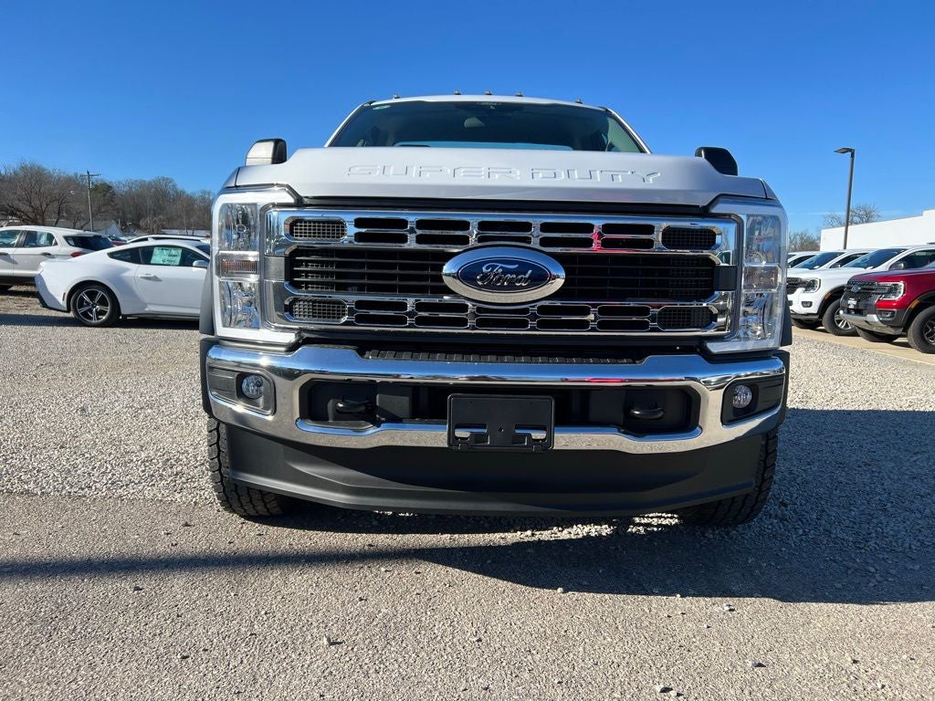 2026 Ford F-600SD XL 145 WB