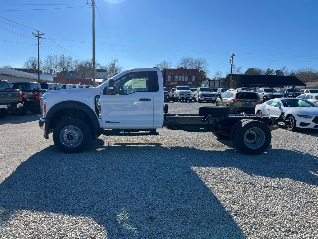 2026 Ford F-600SD XL 145 WB