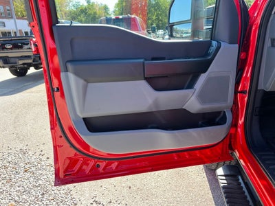 2027 Ford F-350 XL 145 WB