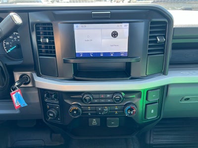 2027 Ford F-350 XL 145 WB