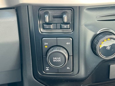 2025 Ford F-350 XL 145 WB