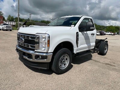 2025 Ford F-350 XL 145 WB