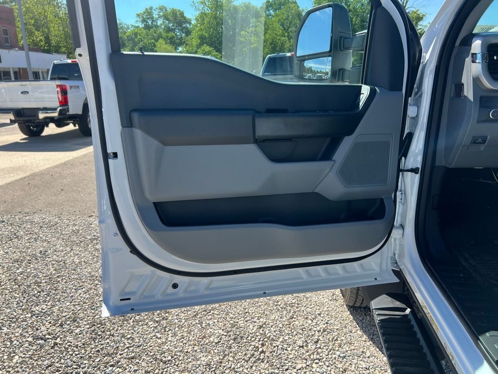 2025 Ford F-450 XL DRW