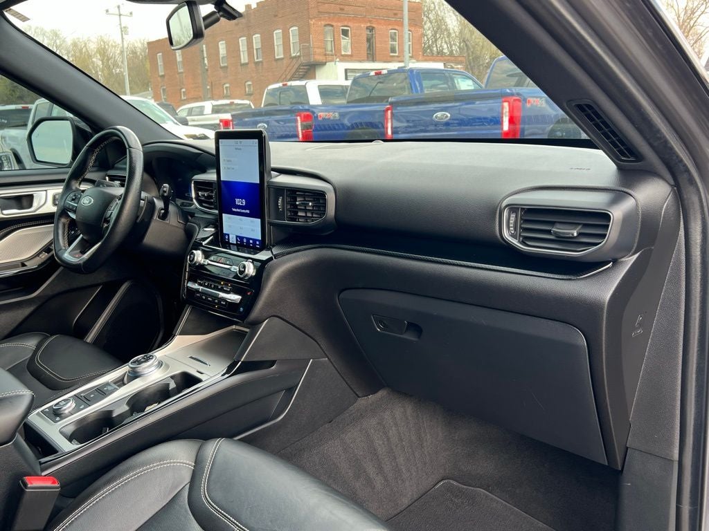 2022 Ford Explorer ST