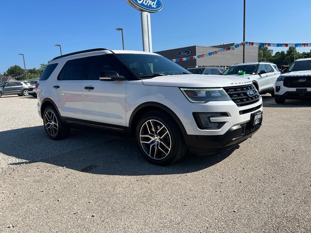 2016 Ford Explorer Sport