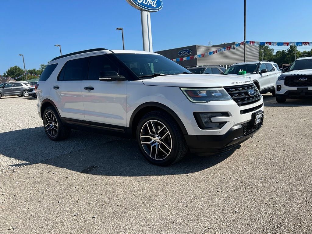 2016 Ford Explorer Sport