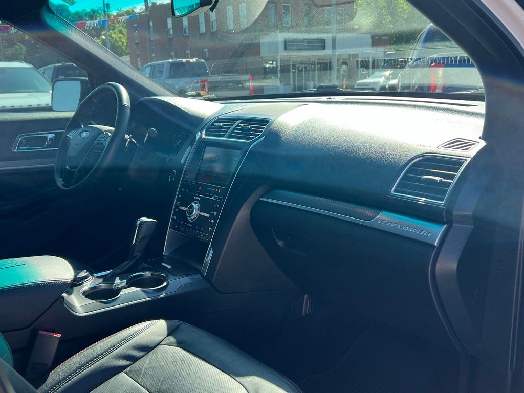 2016 Ford Explorer Sport