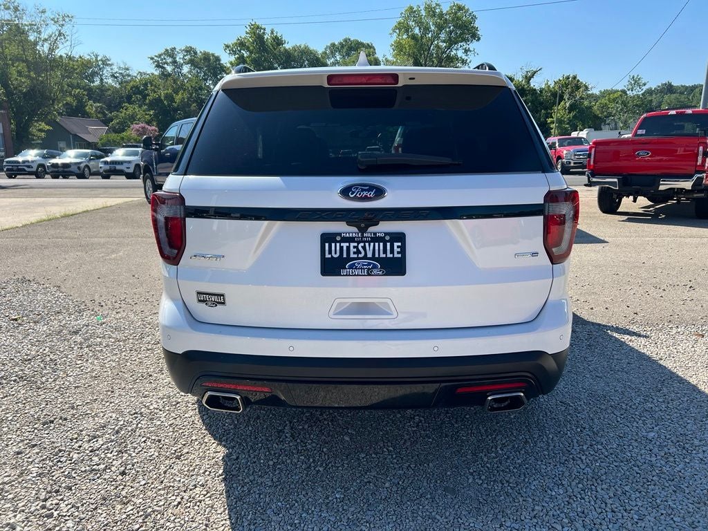 2016 Ford Explorer Sport