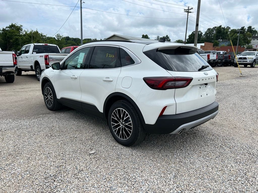 2025 Ford Escape Plug-In Hybrid Base