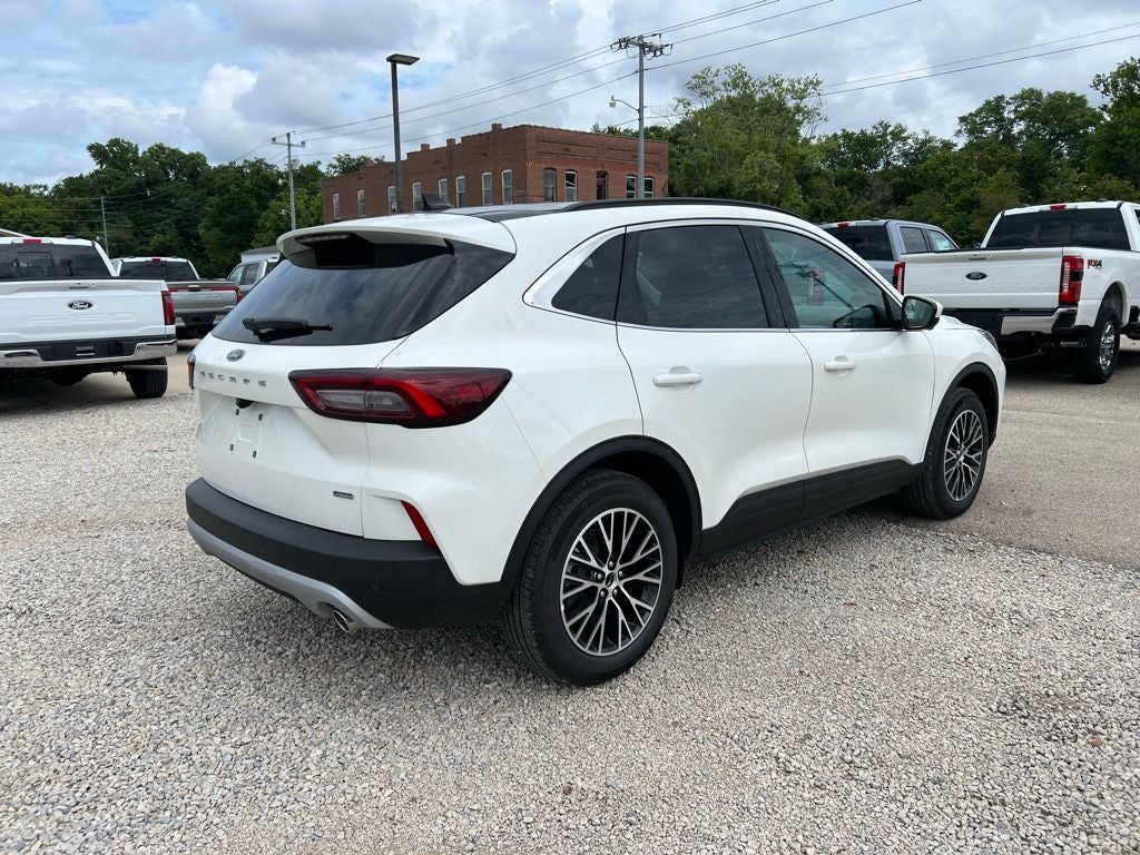 2025 Ford Escape Plug-In Hybrid Base