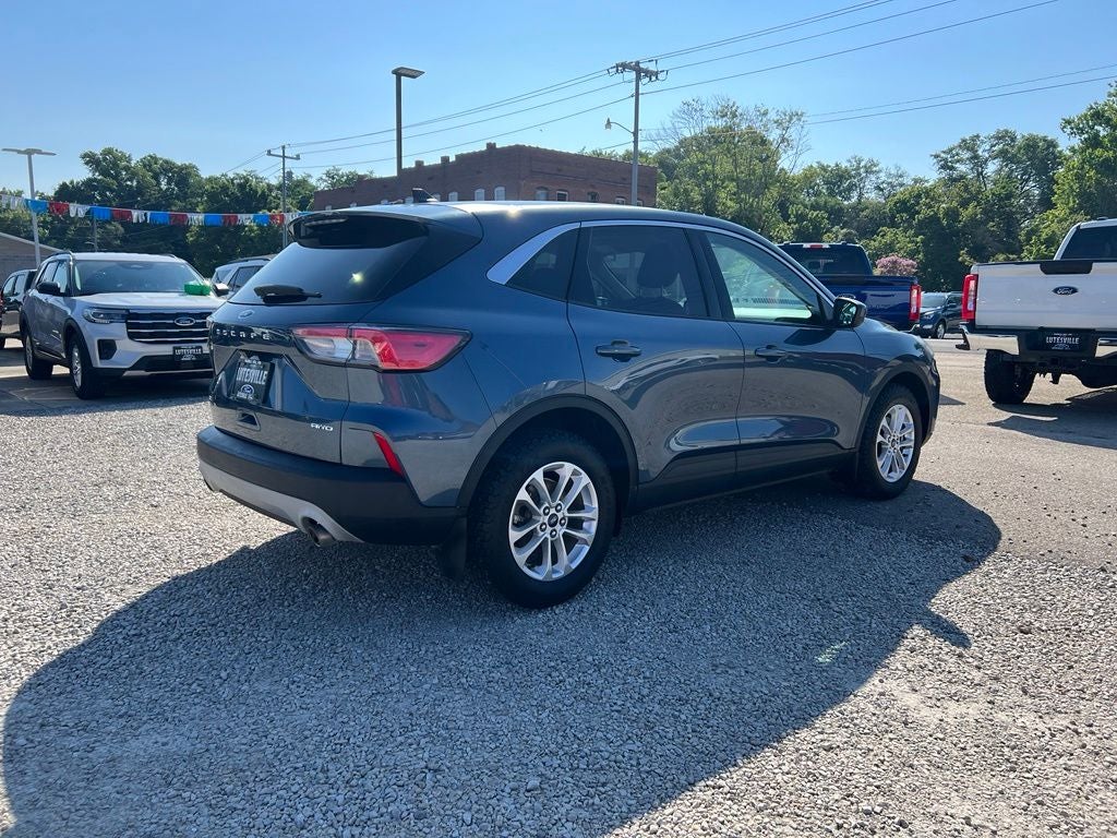 2020 Ford Escape SE