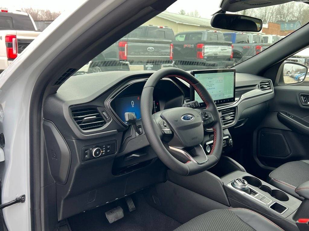 2026 Ford Escape Hybrid ST-Line Select