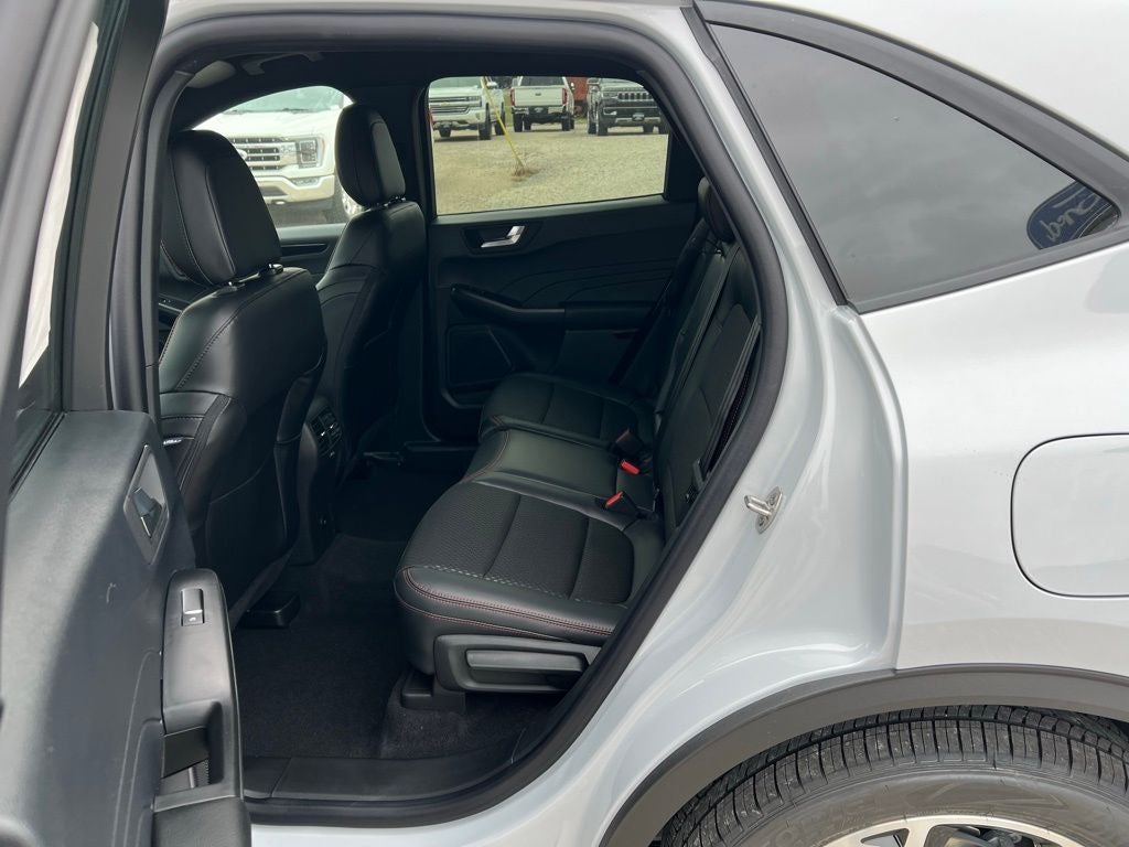 2026 Ford Escape Hybrid ST-Line Select