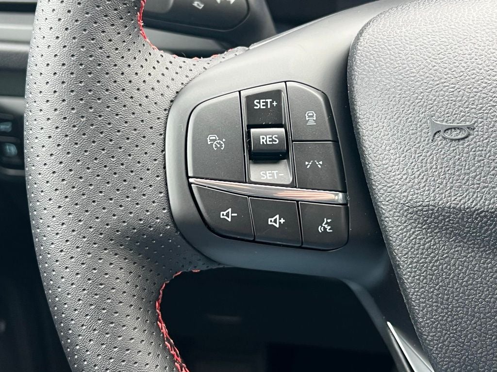 2026 Ford Escape Hybrid ST-Line Select