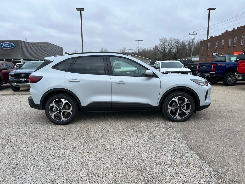 2026 Ford Escape Hybrid ST-Line Select