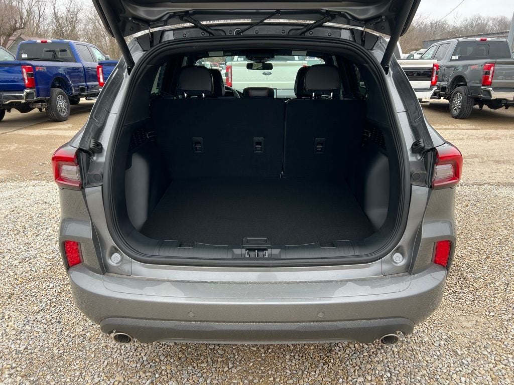 2026 Ford Escape ST-Line Elite