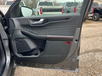 2026 Ford Escape ST-Line Elite