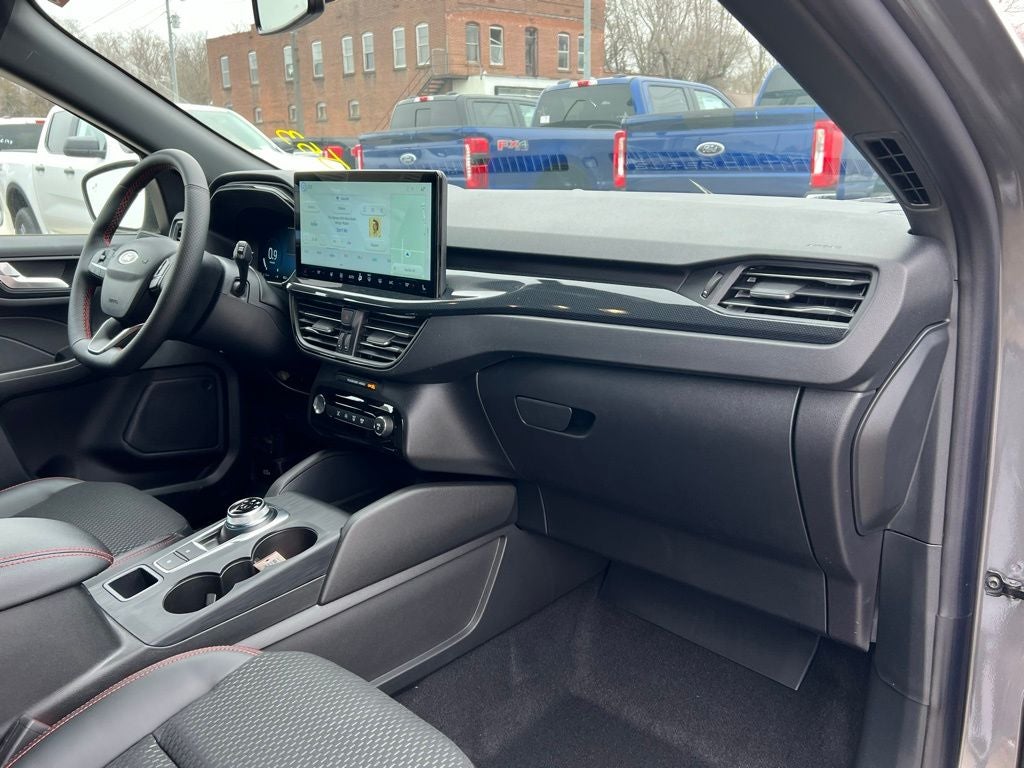 2026 Ford Escape ST-Line Elite