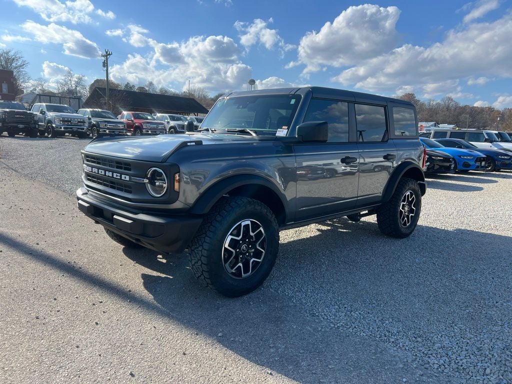 2025 Ford Bronco Base