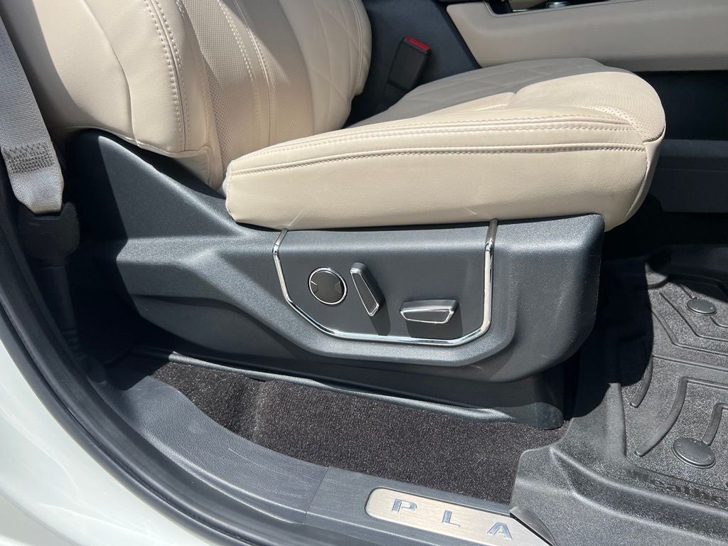 2023 Ford Expedition Max Platinum