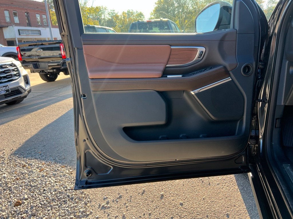 2027 Ford Expedition Max King Ranch