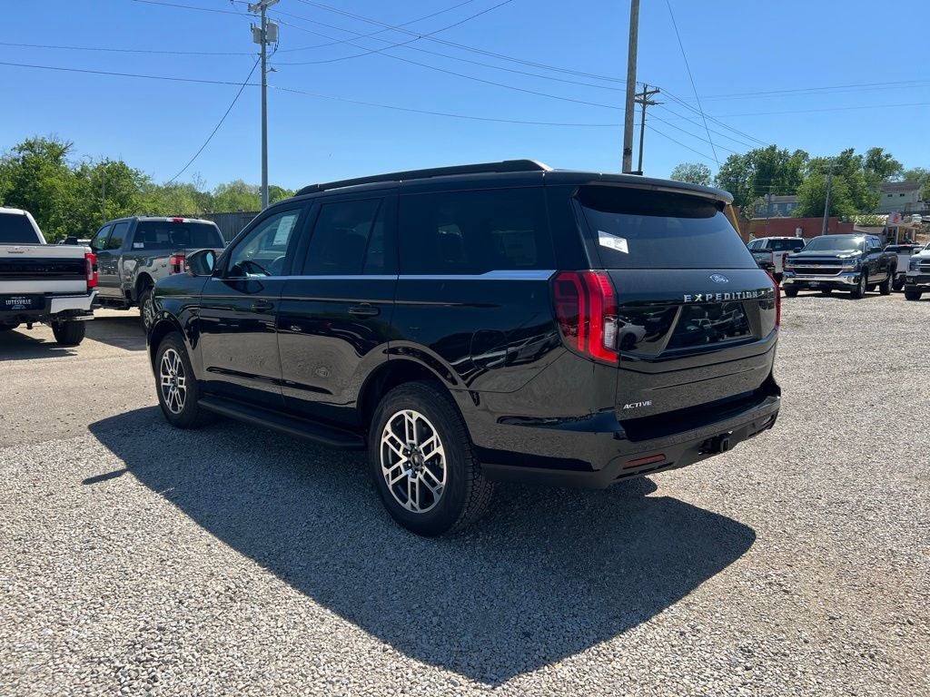 2026 Ford Expedition Active