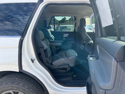 2027 Ford Expedition Active