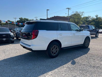 2027 Ford Expedition Active